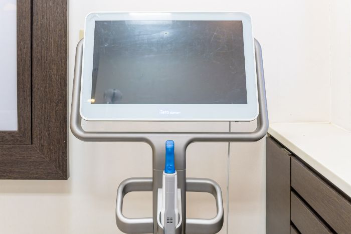 口腔内スキャナー